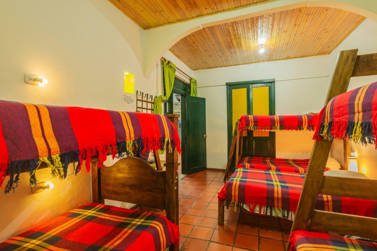 Hostal Sue Candelaria Bogota Buitenkant foto